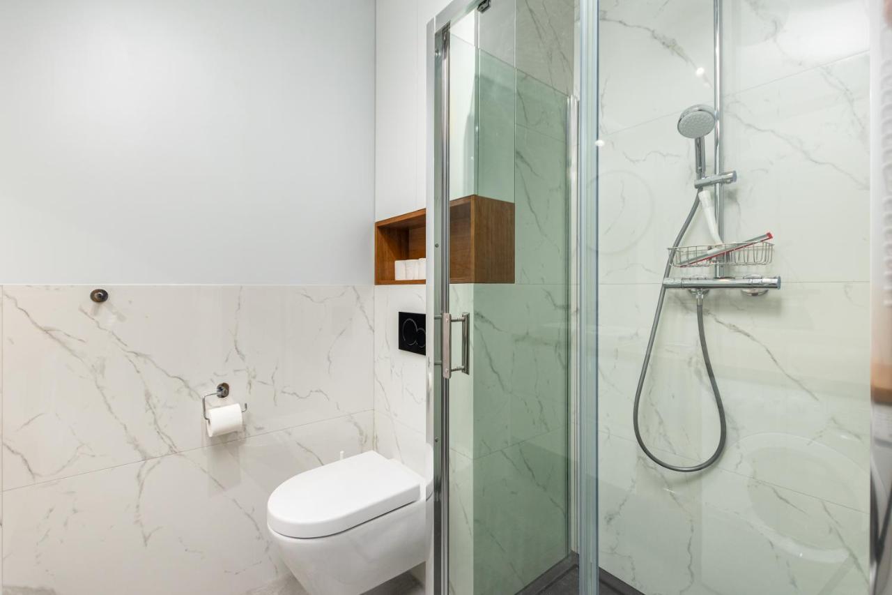 Klobucka 27 By Homeprime Warsawa Bagian luar foto
