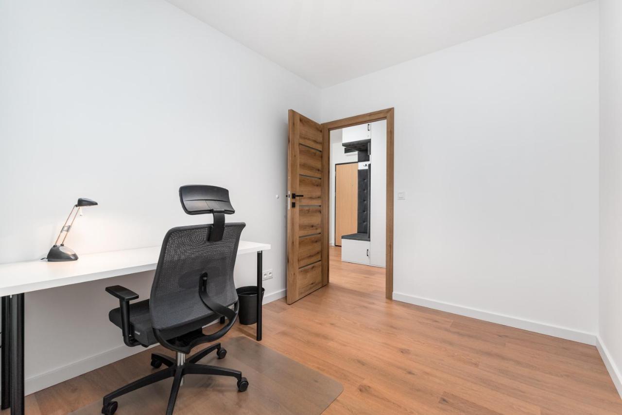 Klobucka 27 By Homeprime Warsawa Bagian luar foto