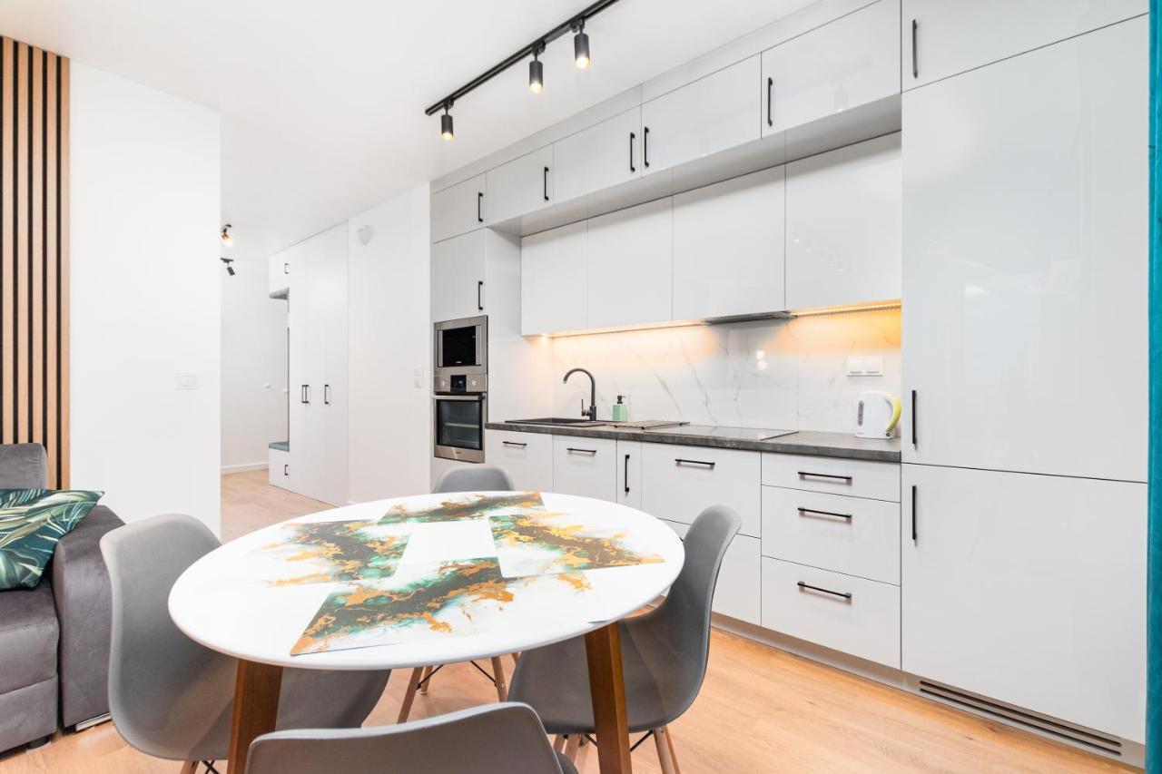 Klobucka 27 By Homeprime Warsawa Bagian luar foto